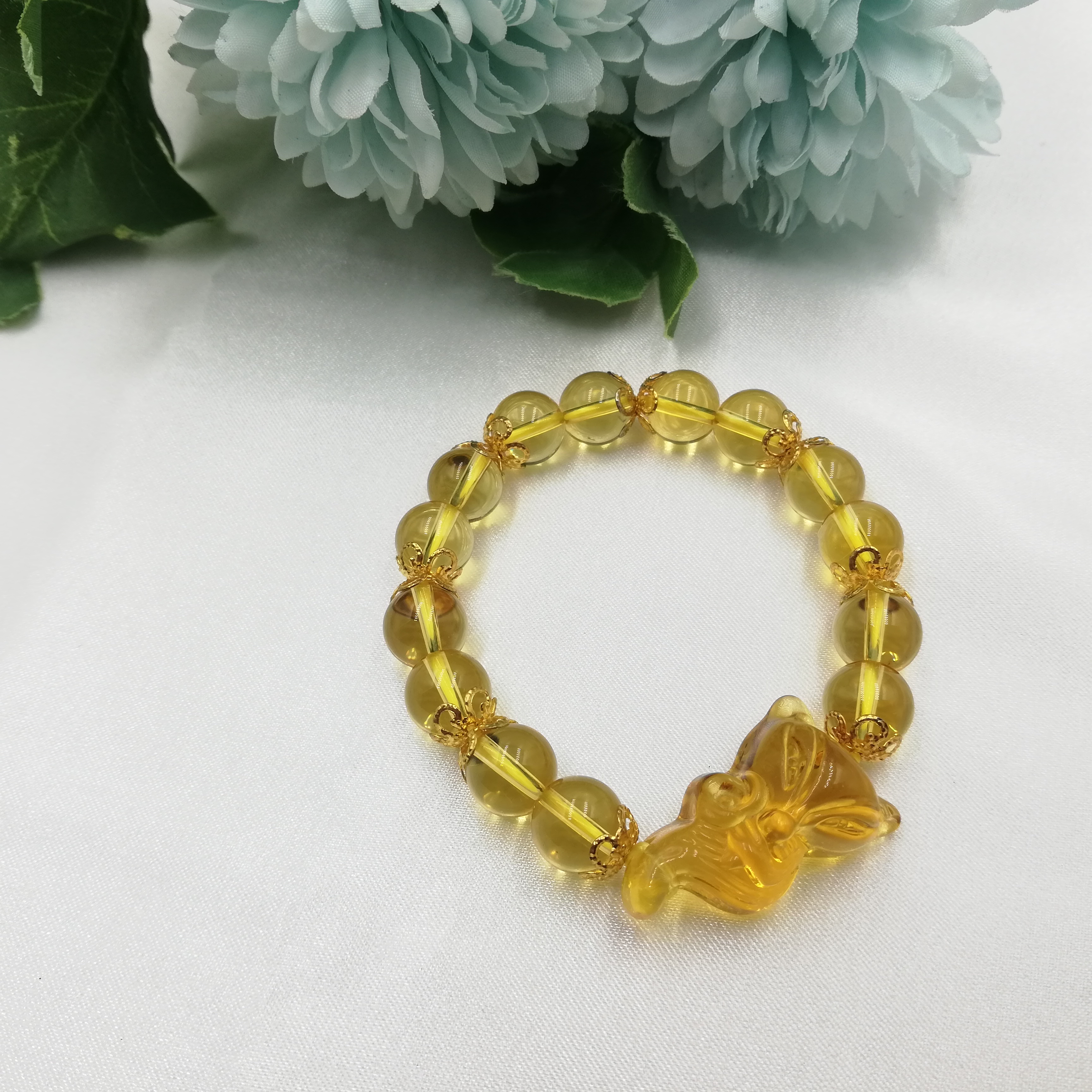 Vòng Tay Hồ Ly Ôm Hoa Hồng Topaz Vàng Phối Thạch Anh Vàng Mix Charm