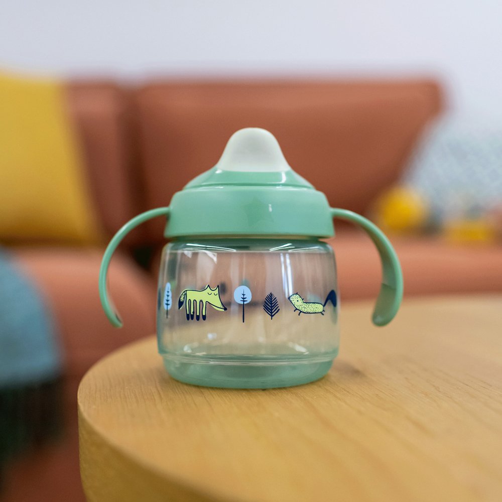 Bình Tập Uống Nước Có Vòi Mút Kháng Khuẩn Chống Tràn Cho Bé Tommee Tippee Superstar 190ml, Từ 4 Tháng - Xanh Lá
