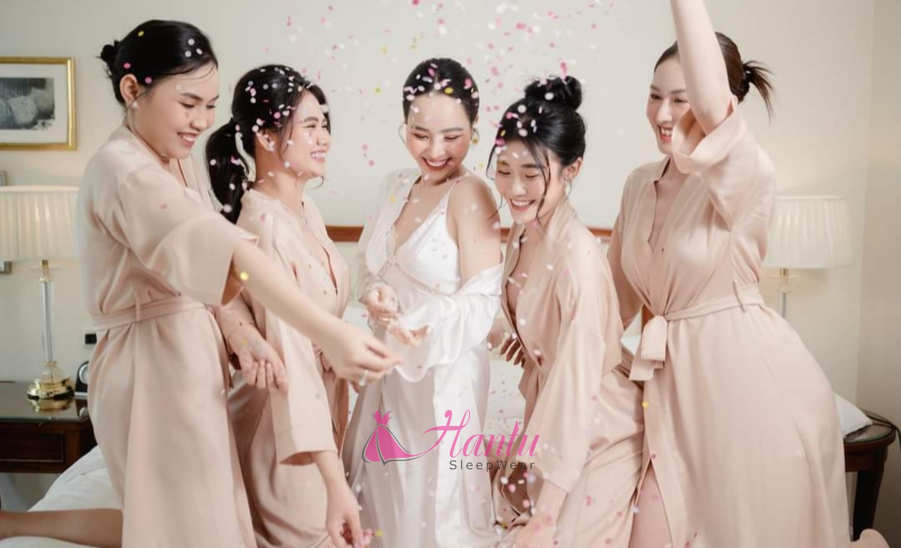 Set áo choàng kèm váy ngủ lụa 2 dây chụp hình phóng sự cưới Hantu Sleepwear nhiều màu,đủ size