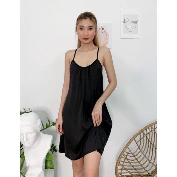 Váy ngủ lụa Hantu Sleepwear trơn 2 dây đơn giản,sang trọng tặng kèm chip ren gợi cảm xinh xắn