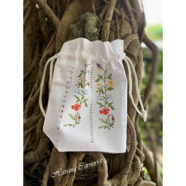 Túi dây rút thêu chữ nhân rút rua hoa nhiều màu size 11*22*7 cm - Vietnam Handmade Pouch With Embroidery