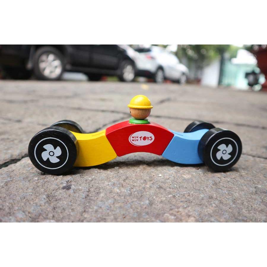 Xe đua biến hình bằng gỗ đồ chơi sáng tạo