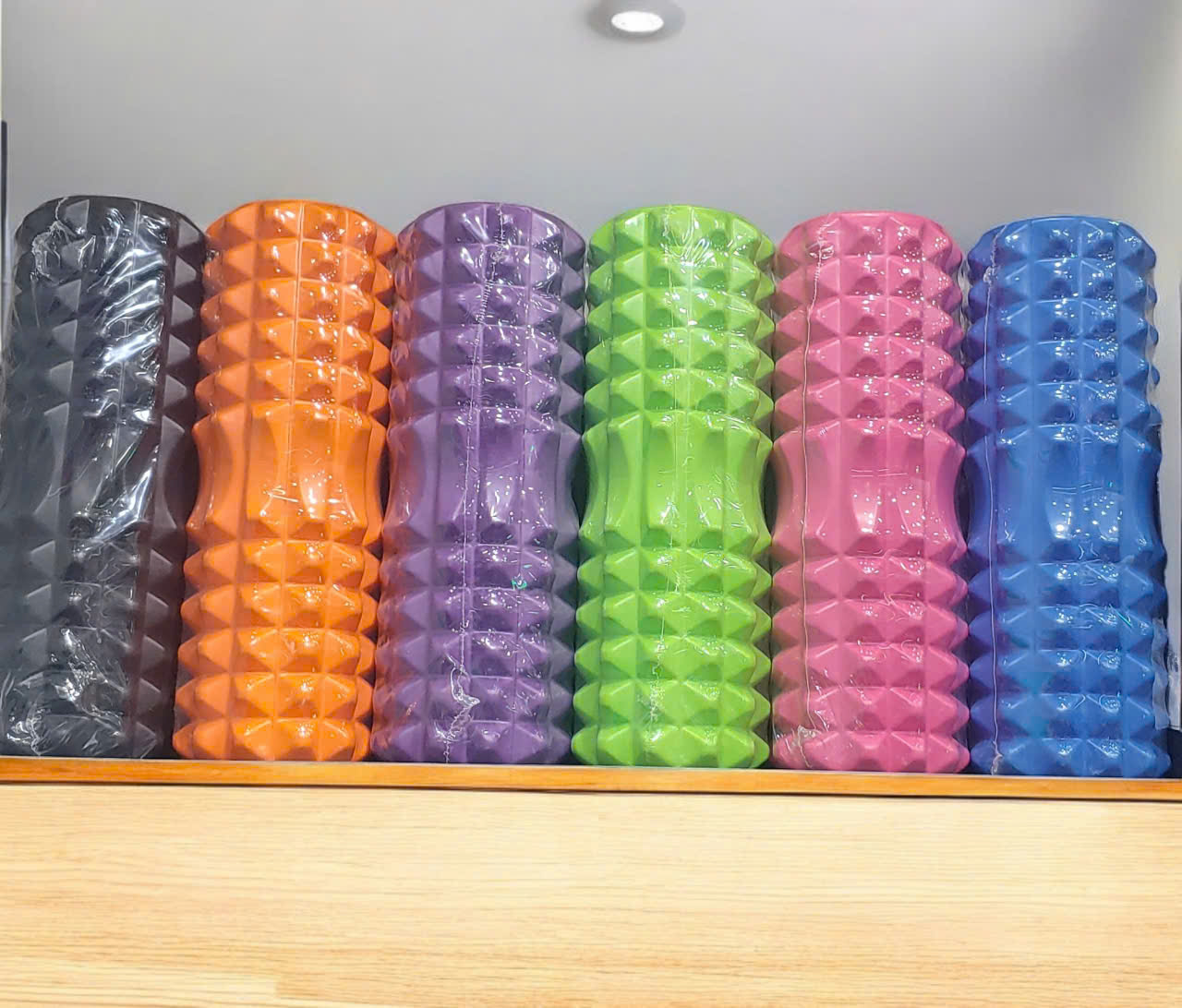 Con Lăn Foam Roller Massage Có Gai, Ống Lăn Giãn Cơ Bắp (Kích thước 33 x 14 cm) - Inbox Shop lựa màu