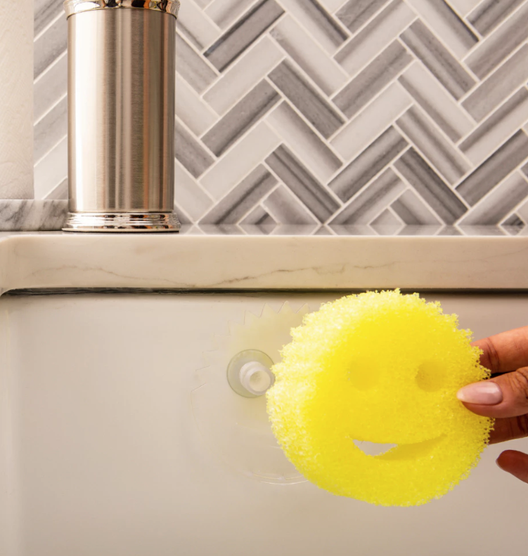 Giá treo cho miếng bọt biển Daddy Caddy dành cho Scrub Daddy và Scrub Mommy