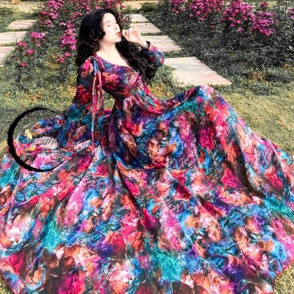Đầm Maxi Du Lịch Tay Dài Nhấn Eo Cực Tôn Dáng