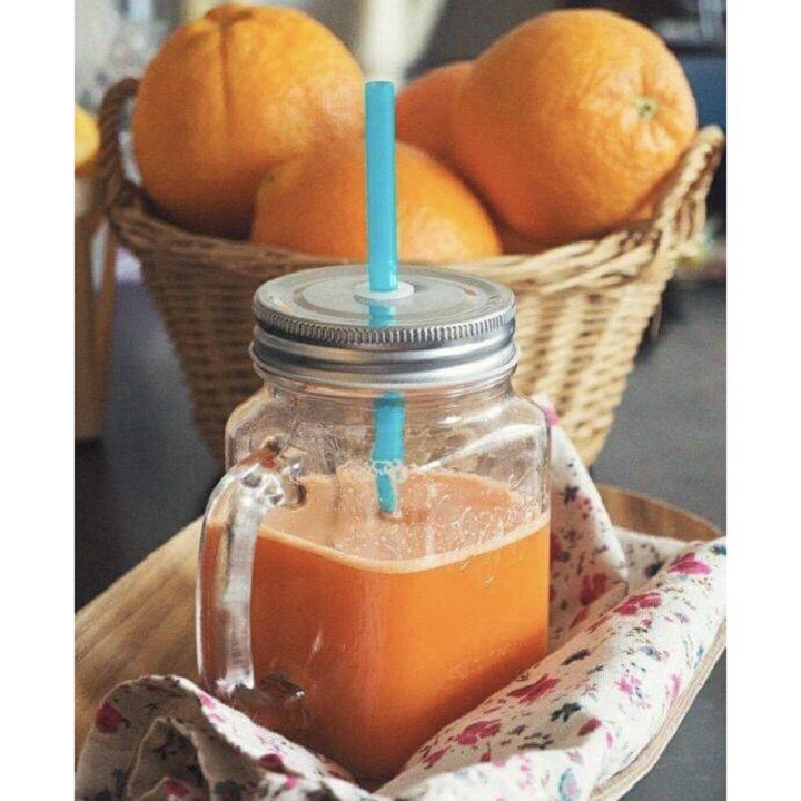 Ly Quai Thuỷ Tinh Trơn Thân Vuông Đựng Trà Sữa Lớn 450 Ml Kèm Có Lỗ Cắm Ống Hút