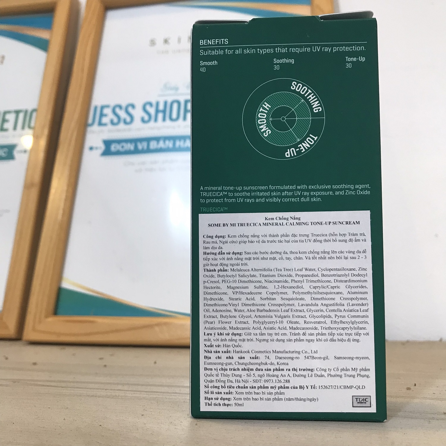 Kem Chống Nắng Dành Cho Da Dầu Mụn, Nhạy Cảm Some By Mi Truecica Mineral Calming Tone-up Suncream