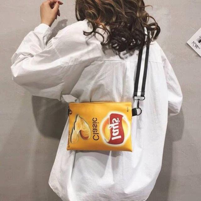 TÚI BIM BIM LAYS