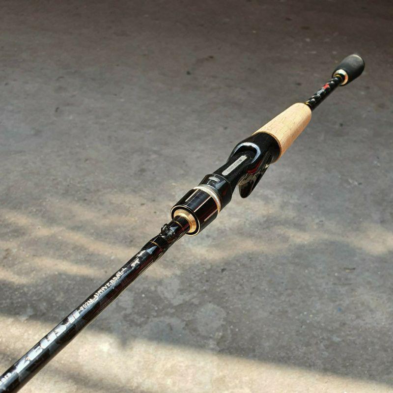 Cần lure cemreo zeus II ngọn M và MH siêu tải