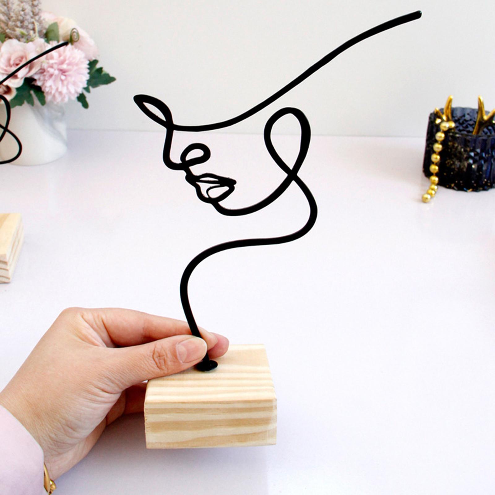 2Pcs Metal Art Sculpture Ornament Figurine for Office Desktop Decoration