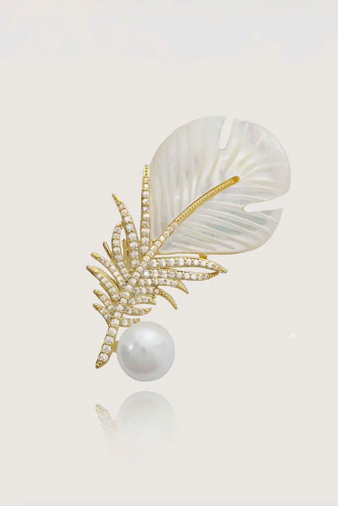 Trâm Cài Áo Vest, Áo Dài Xà Cừ Đính Ngọc Trai Baroque Hình Lông Vũ thời trang thiết kế Hity ACC402