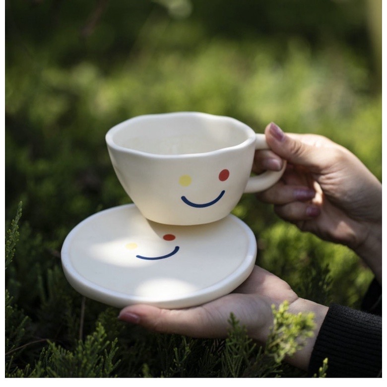 Cốc uống cà phê bằng sứ nhám họa tiết mặt cười đơn giản phong cách Retro - Smiley face coffee cup