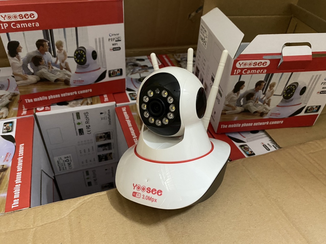 Camera wifi Yoosee 3 Râu xoay 360 trong nhà FullHD 1080 - Hàng Chính Hãng