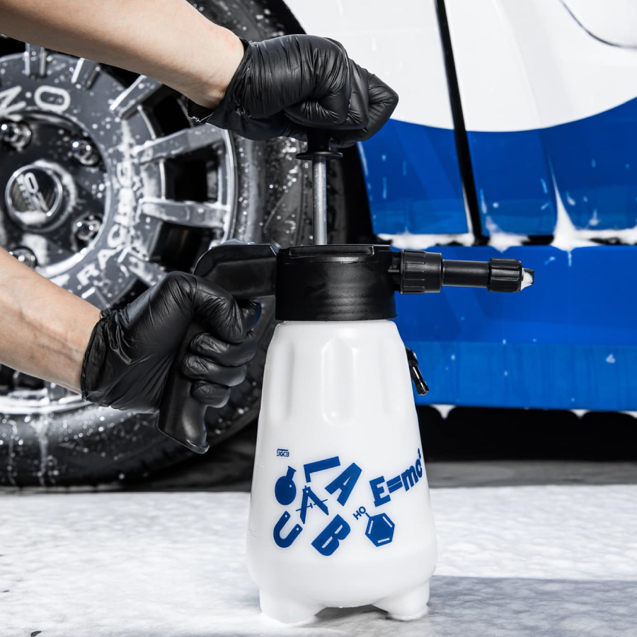 Bình Tạo Phun Bọt Tuyết SGCB Cầm Tay Rửa Xe Ô Tô và Mô Tô SGGD286