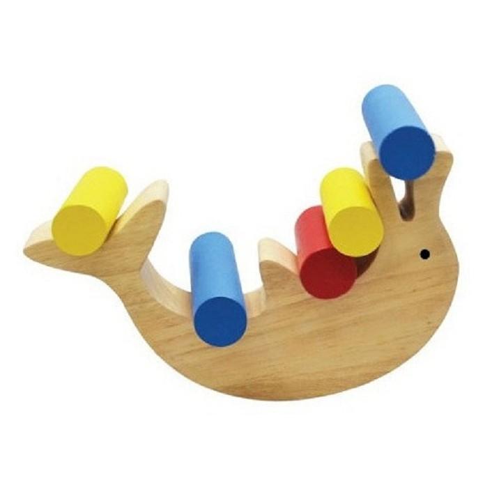 Cá heo cân bằng đồ chơi gỗ