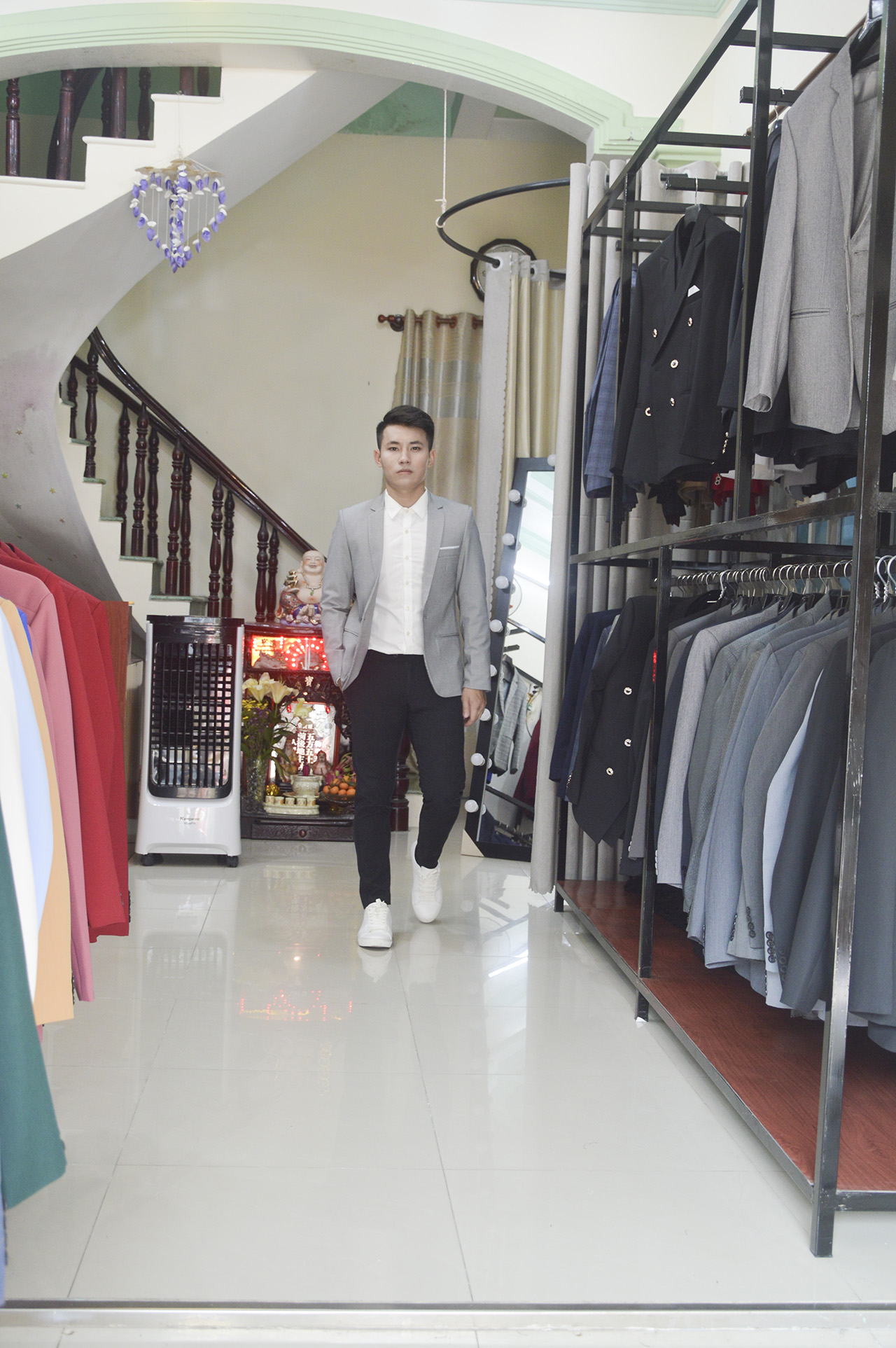 Áo vest nam 1 nút màu xám chấm nhí đen chất liệu co dãn thoáng mát