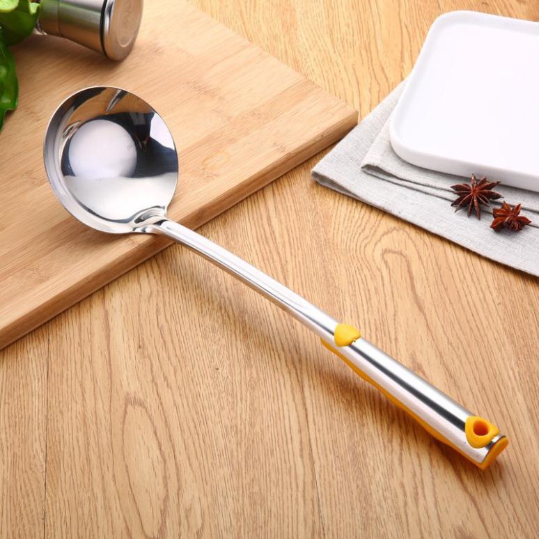 Muôi múc canh,muôi thủng inox cán tim vàng,dụng cụ nấu ăn nhà bếp