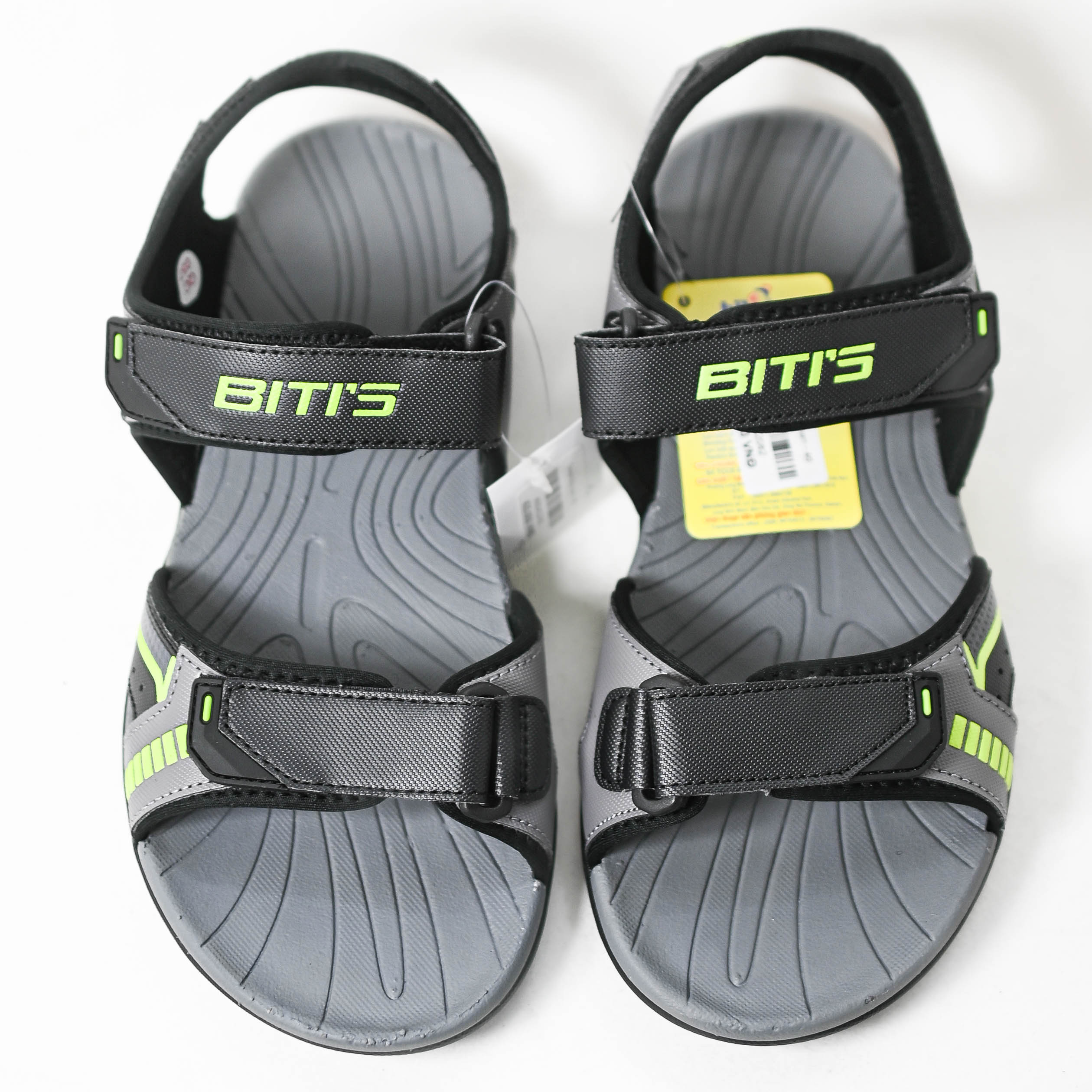 Sandal Biti's nam