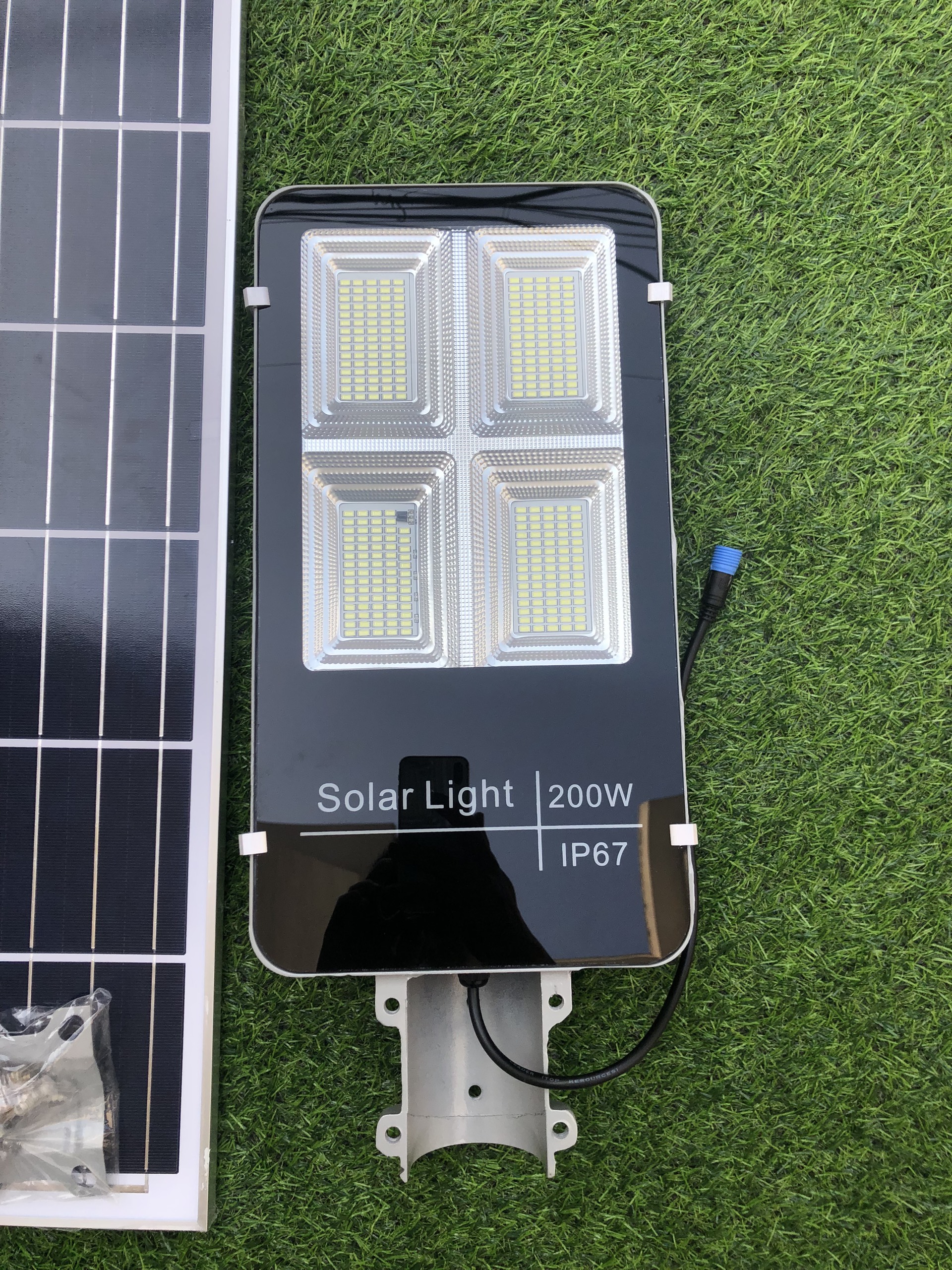 Đèn đường năng lượng 200W bàn chải siêu sáng
