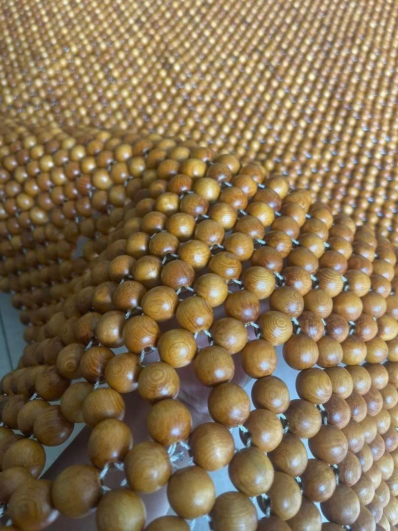 Chiếu Hạt Gỗ Pơ Mu Cao Cấp - Kích Thước 1,8mx2m hạt 1.8cm ( video , hình thật )