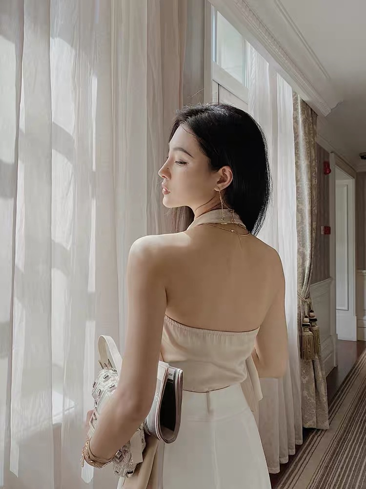 Áo Yếm Layer Tà Cổ Lớn Design Top