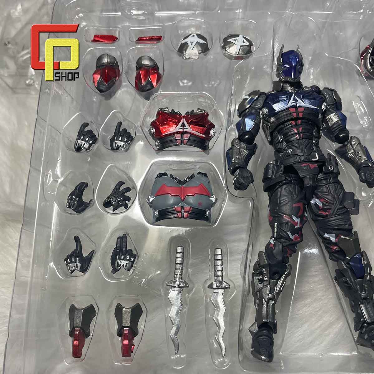Mô hình Batman Arkham Knight Yamaguchi - Figure Action Batman SHF - Batman có khớp