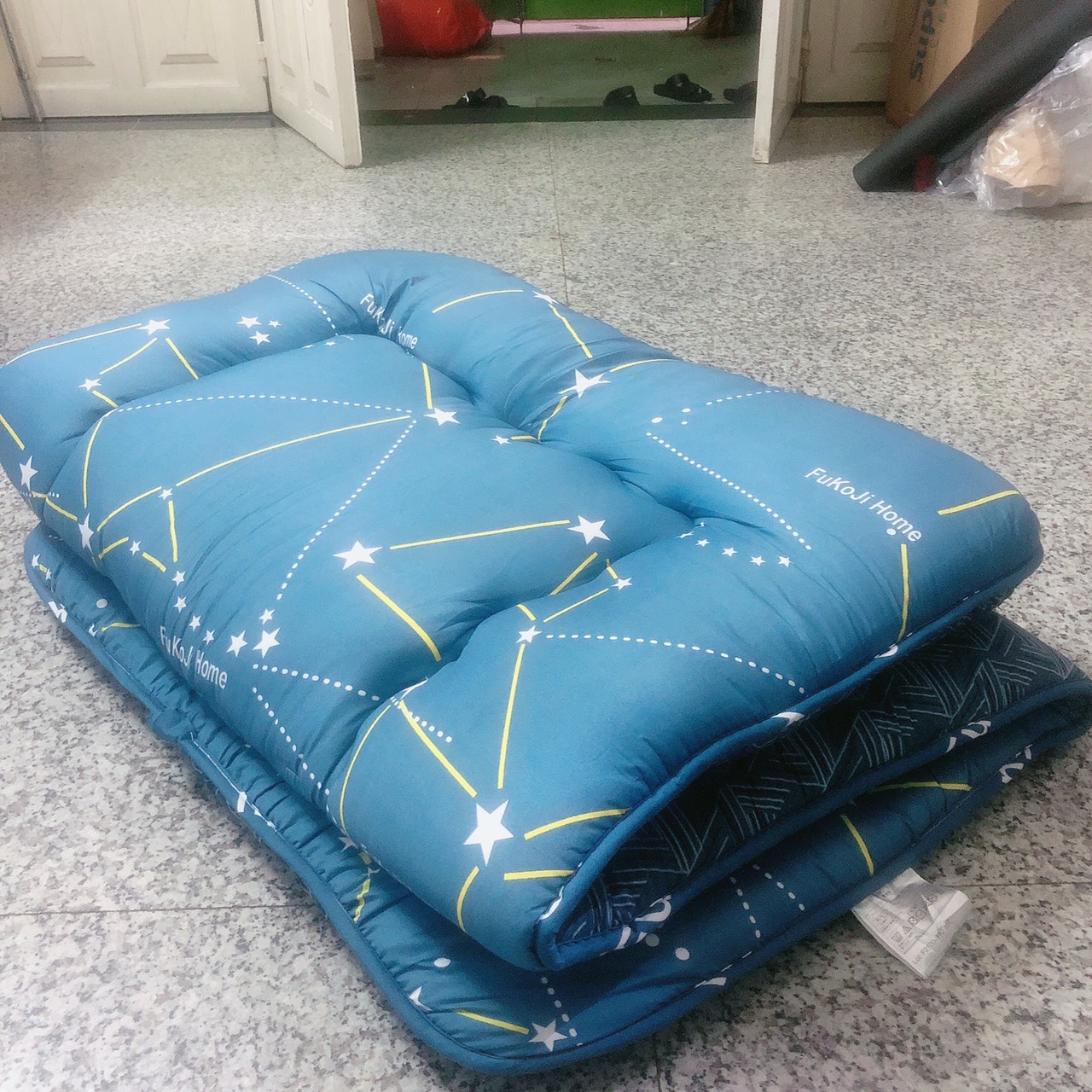 Nệm Topper Nhật Bản, Đệm Ngủ Trải Sàn Gấp Gọn Xuất Nhật, Dòng Cao Cấp, Kích Thước 1mx2m, 1m4x2m, 1m6x2m