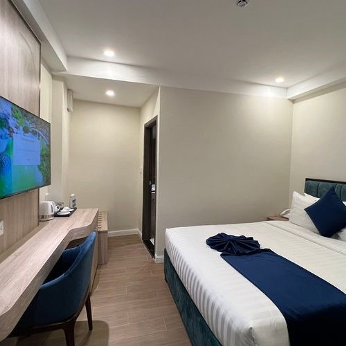 Sandals Flora Hotel 3* Đà Lạt - Buffet Sáng - Gần Chợ Đà Lạt và nhiều ưu đãi hấp dẫn