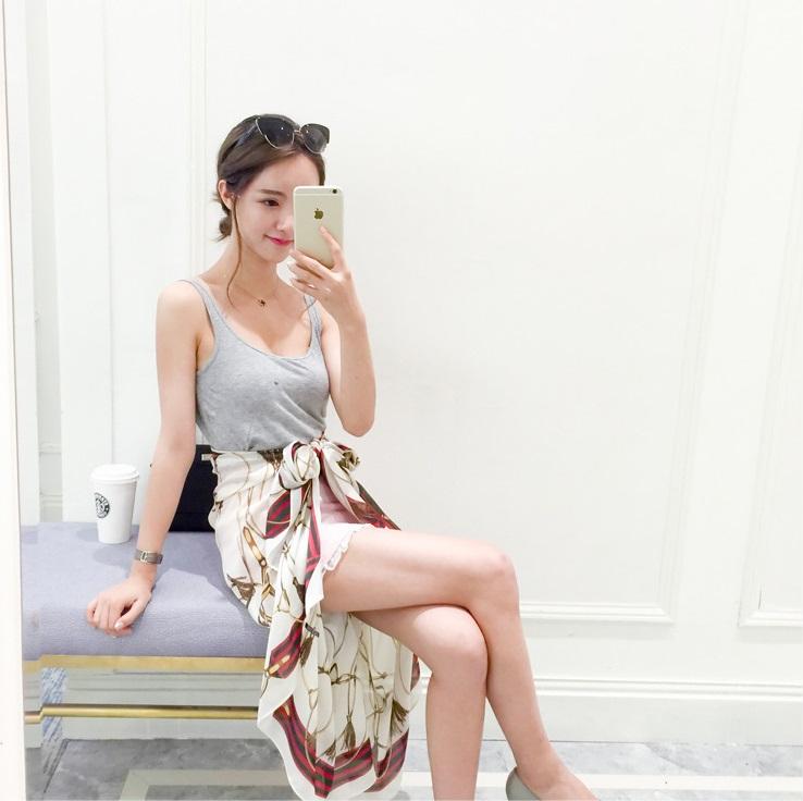 Khăn lụa silk choàng cổ nữ 07