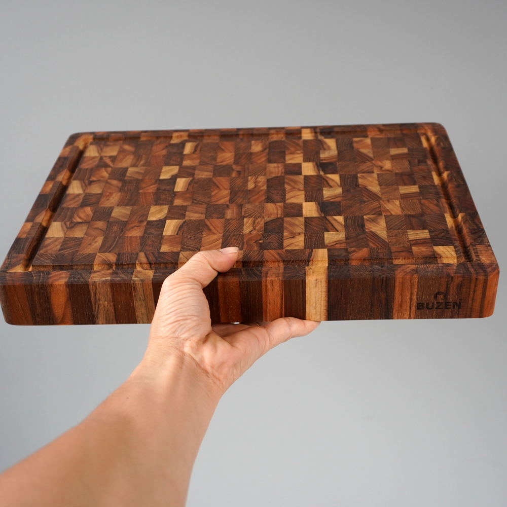 Thớt Gỗ Teak BUZEN Cao Cấp 35x25x3.8cm - Gỗ Cao Cấp Không Ra Mùn Dăm, Bảo Vệ Lưỡi Dao, Có Kiểm Định An Toàn