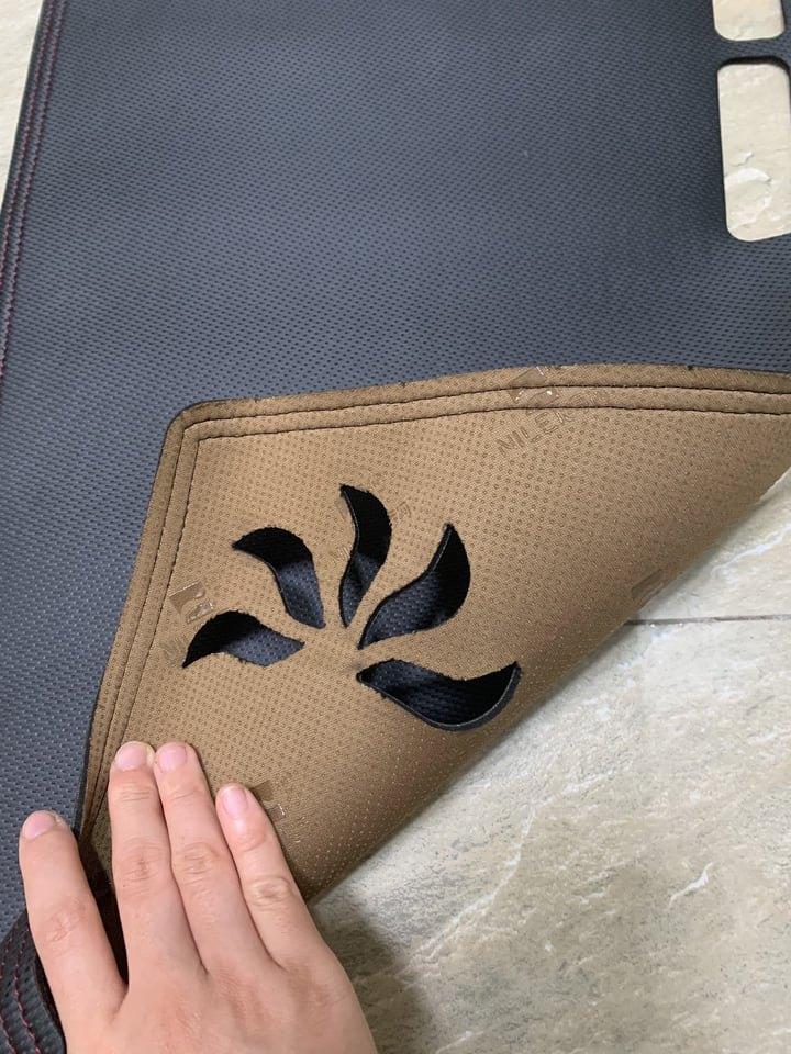 Thảm Taplo Da Vân Carbon Cao Cấp Cho Xe KIA Cerato 2016-2017