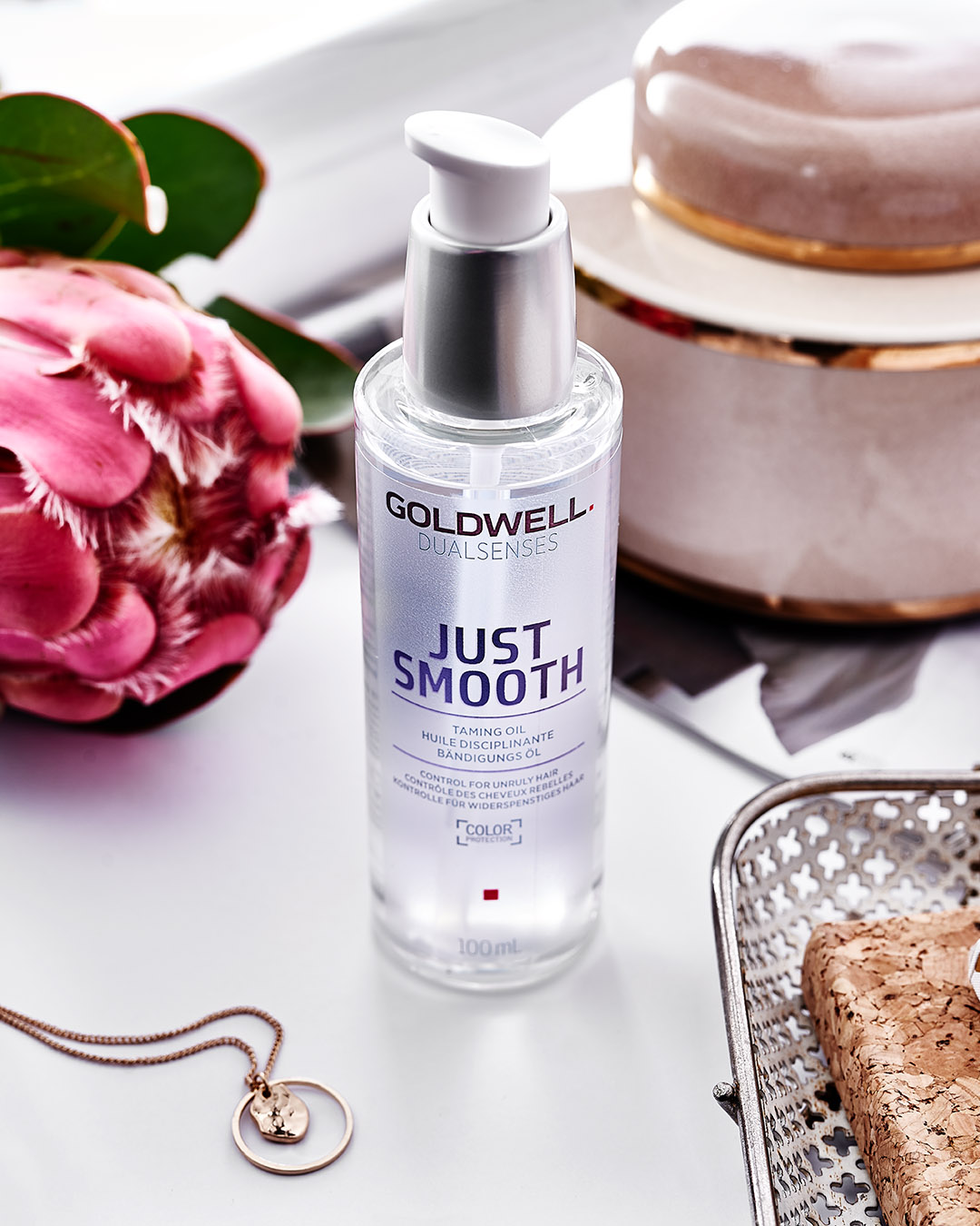 Tinh Dầu Dưỡng Tóc Mềm Mượt Goldwell Just Smooth Giảm Bông Xù, Xơ Rối, Mềm Mượt Tóc 100ml