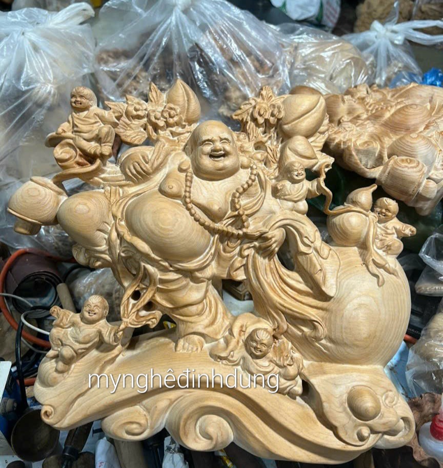 Tượng phật di lặc ngũ phúc bằng gỗ ngọc am thơm nức kt 40x35x14cm