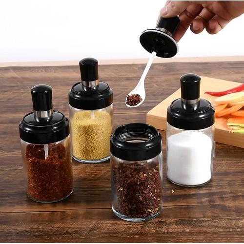 Lọ thủy tinh đựng gia vị kèm muỗng