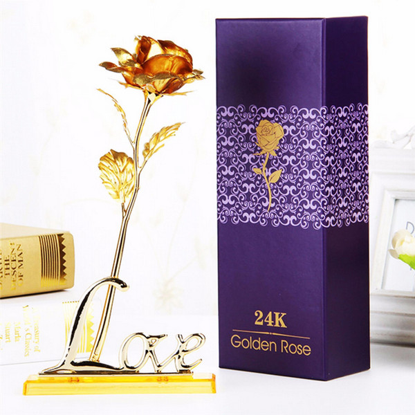 Hoa hồng mạ vàng 24K có đế bông màu vàng