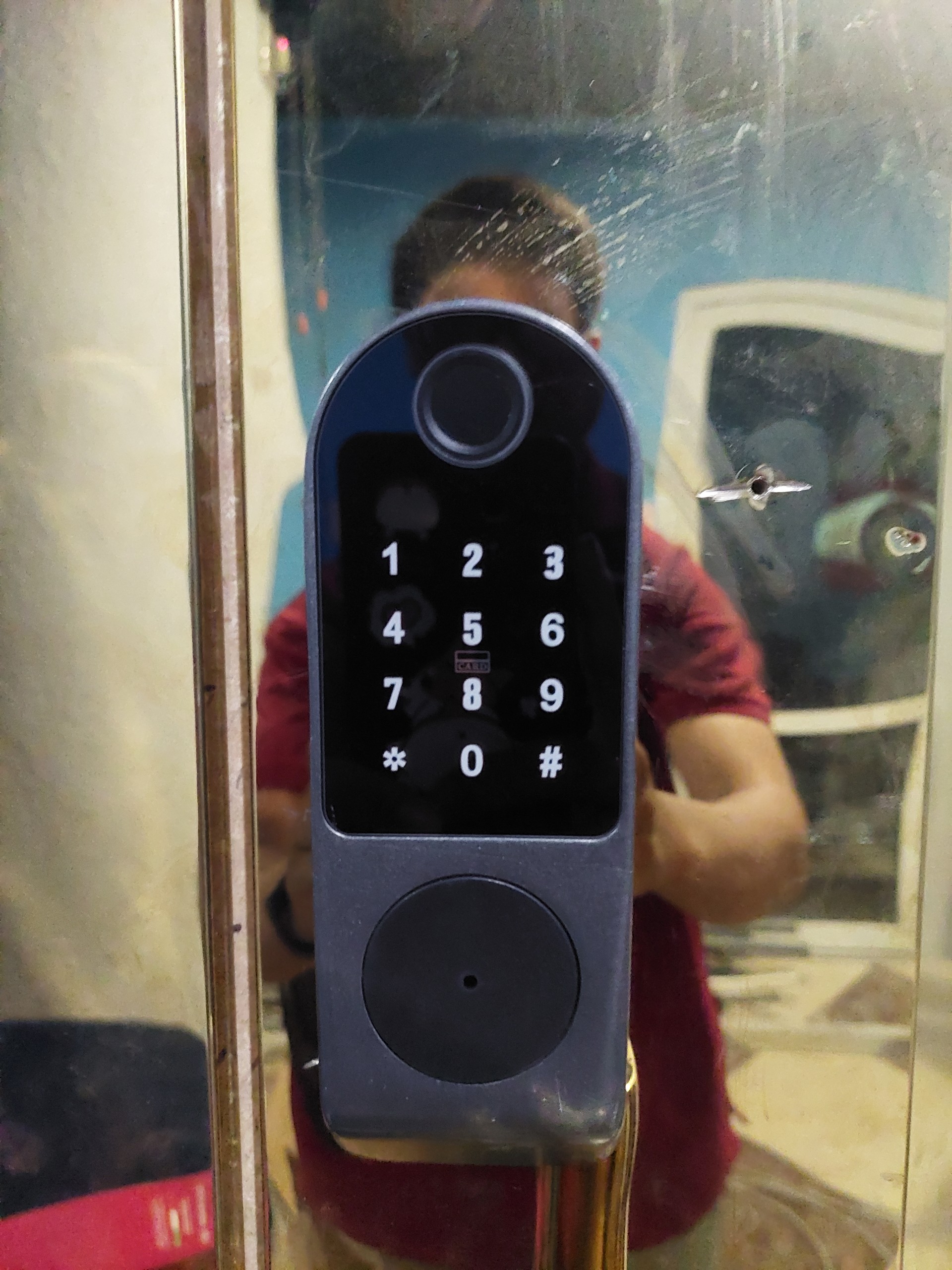 Khóa thông minh HLO-107 thao tác qua App, vân tay mặt ngoài, bảo mật 5 chức năng