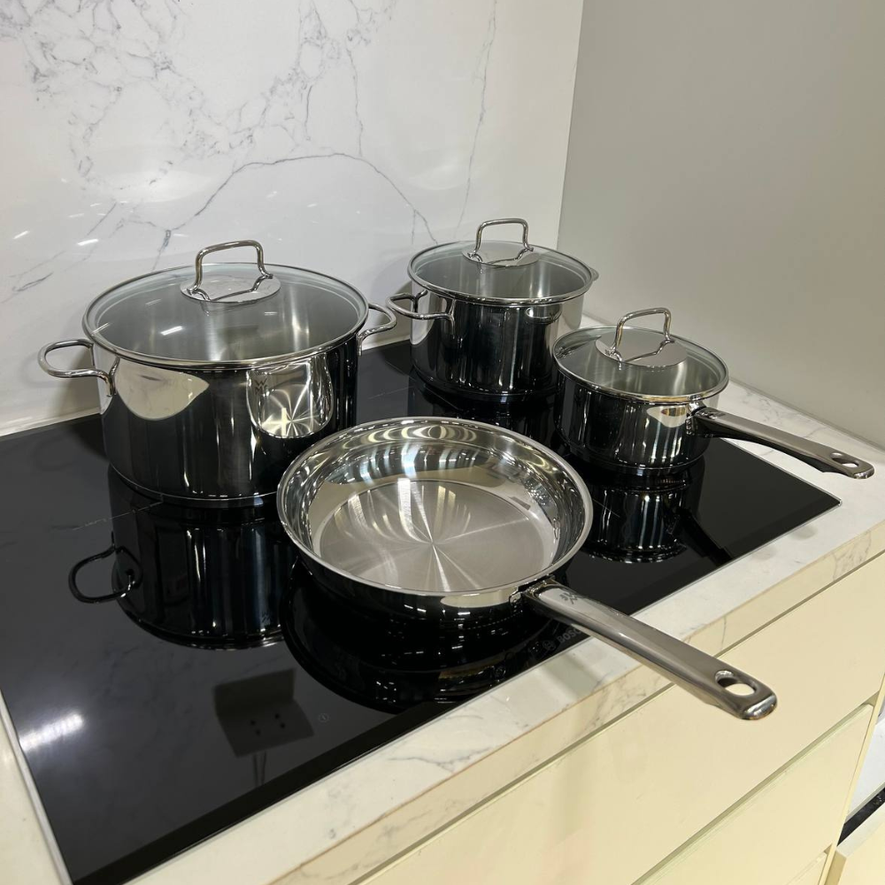 Bộ nồi WMF Astoria 4 món kèm quánh và chảo thép WMF 24cm hàng chính hãng