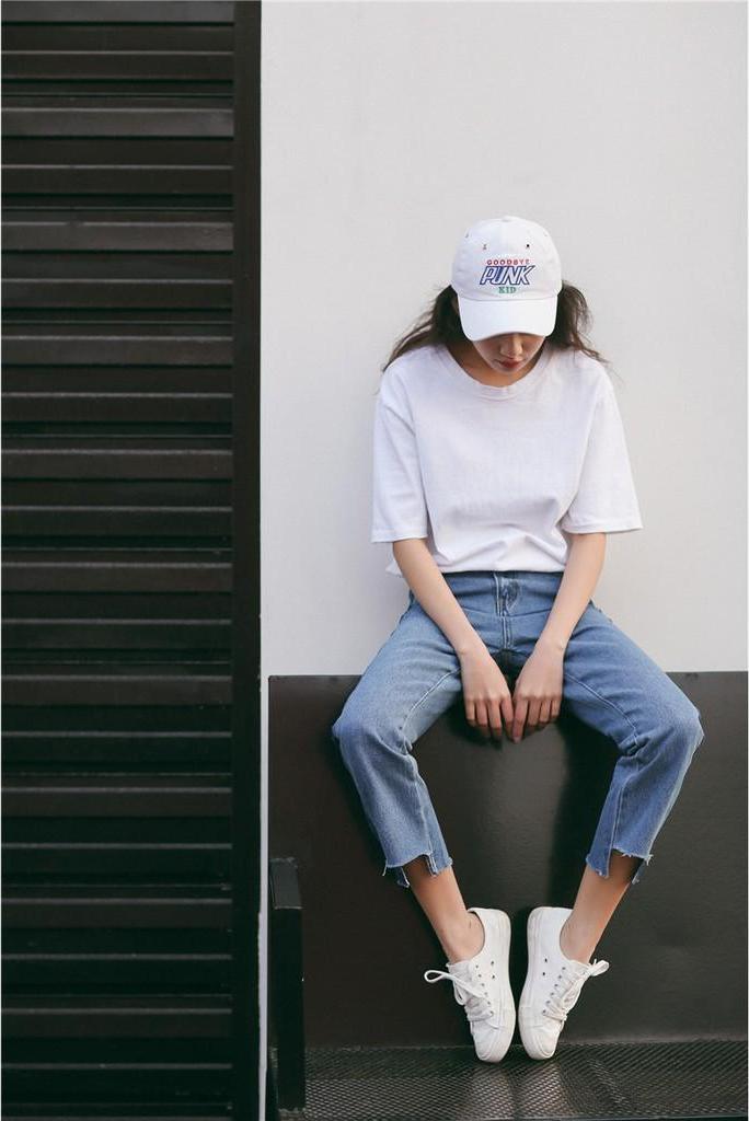 Áo thun nữ cổ trònform rộng tay lỡ chất vải 100%cotton
