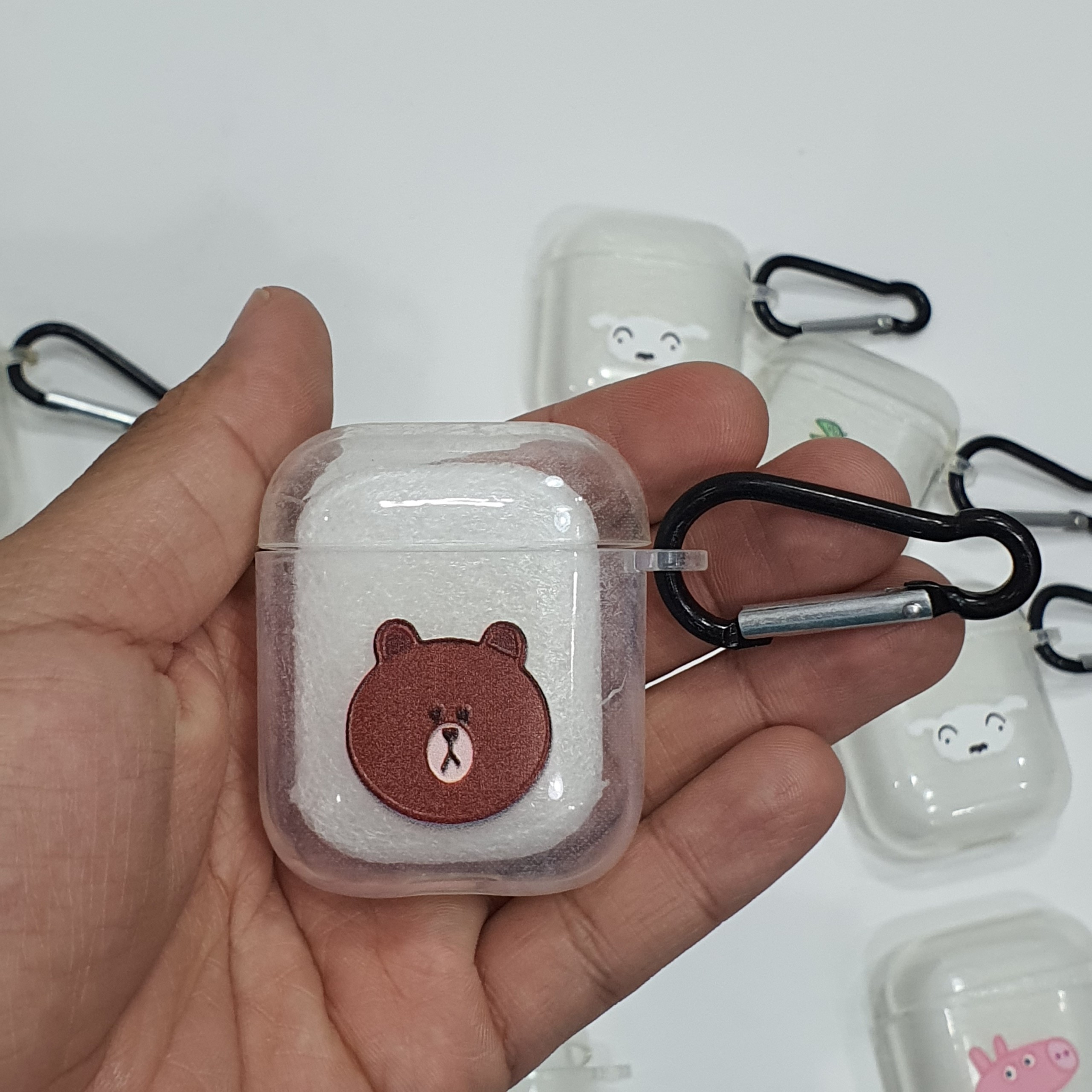 Bao Case Silicon Cho Tai Nghe Apple AirPods 1 /  AirPods 2 - Trong Suốt In Hoa Tiết - Mẫu Ngẫu Nhiên