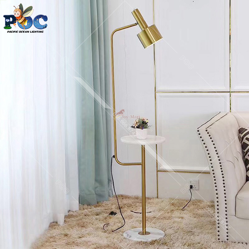 Đèn Cây Đứng Trang Trí Phòng Khách Thân Hợp Kim Mạ Vàng Sang Trọng POC ML065S Đèn Sàn Cao 1m6 Có Đế Đá Và bàn Trà Đá Tự Nhiên Decor Tiện Lợi