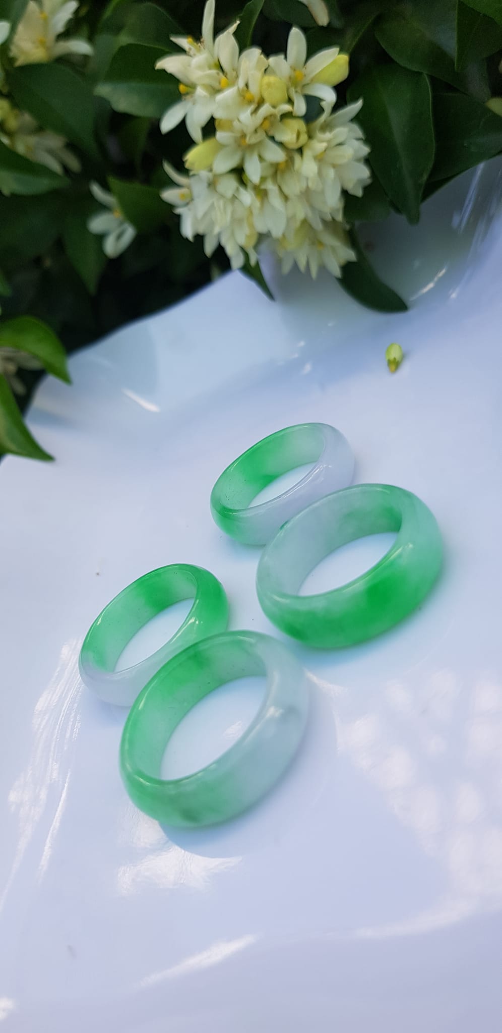 Nhẫn đeo tay nữ đá cẩm thạch tự nhiên Màu xanh lý tươi trắng bóng rất đẹp Nhẫn Ni 17mm x cao 6mm/7mm