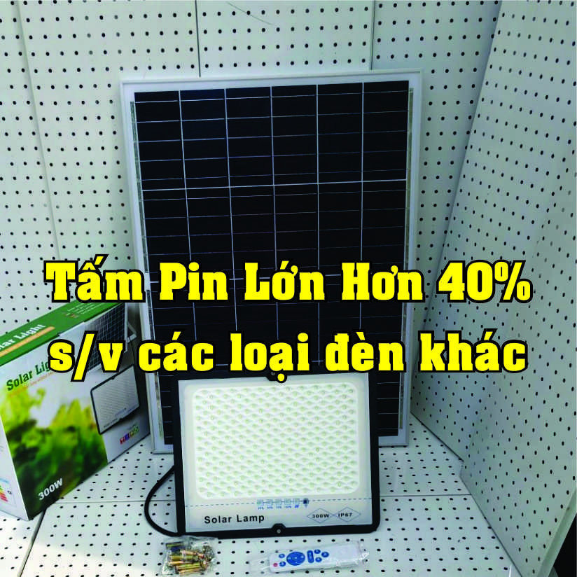 Đèn Năng Lượng Mặt Trời 300W - Tấm Pin Lớn