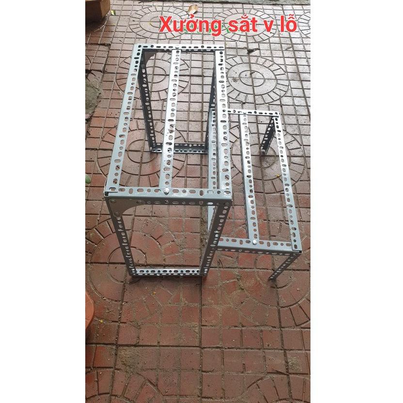 Kệ sắt lắp ghép đa năng dạng bậc thang để chậu hoa hồng,chậu hoa cây cảnh,