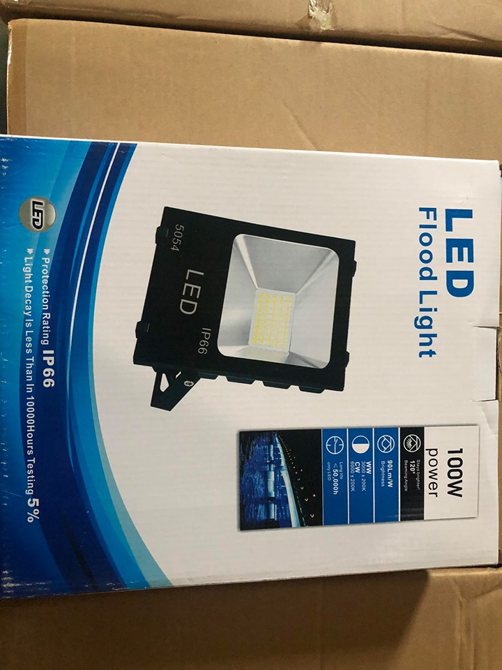 Đèn Pha LED 100 W