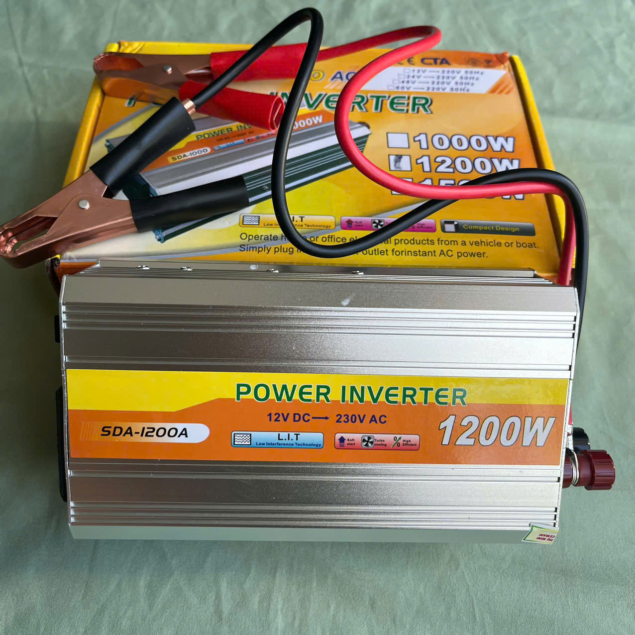 Kích Điện 12V Sang 220V Công Suất 1200W Loại Tốt Siêu Bền– Giải Pháp Dự Phòng Khi Mất Điện đèn led