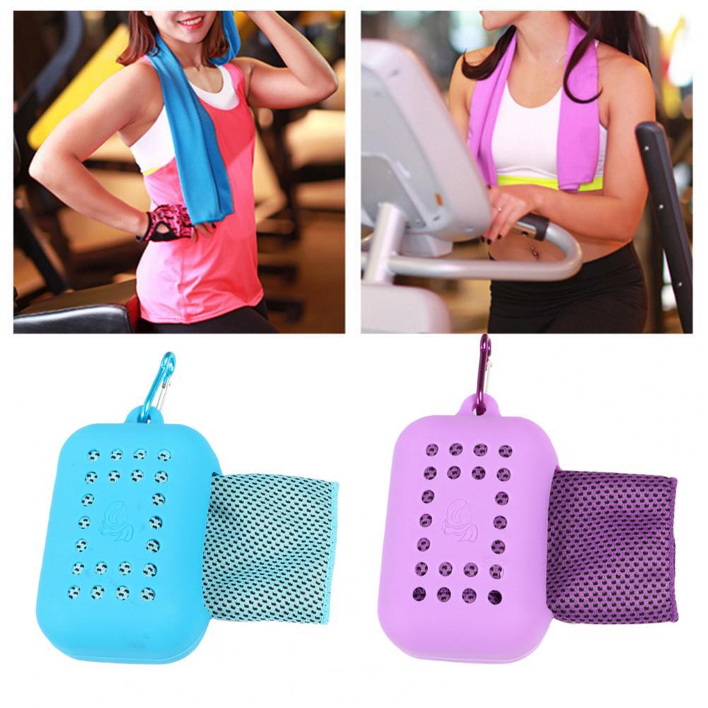 Khăn yoga thể thao có thể gập cảm giác làm mát khăn băng di động du lịch ngoài trời tập thể dục chạy túi silicon túi silicone Color: Light Grey