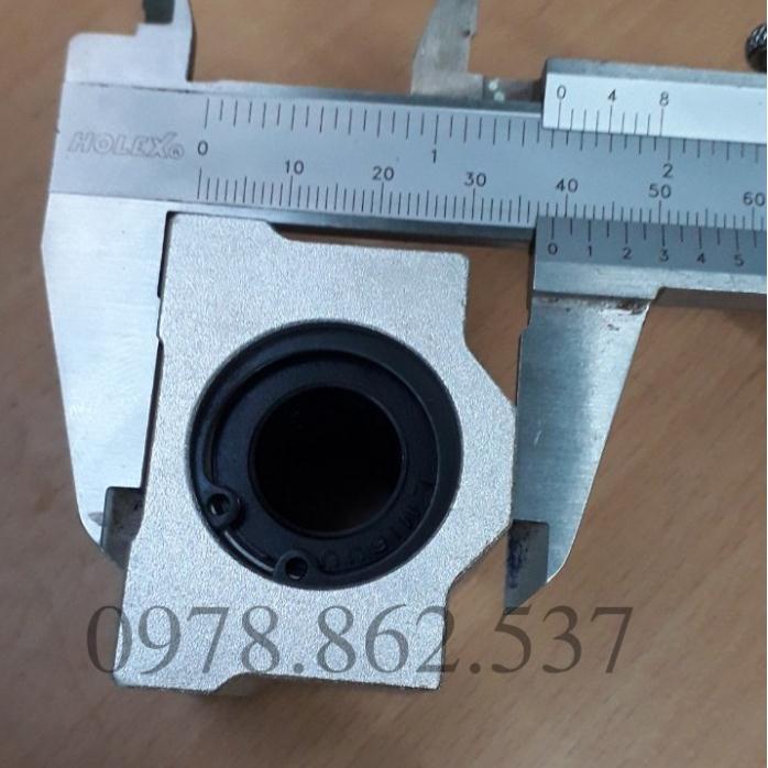 Con trượt tròn kín SCS16UU