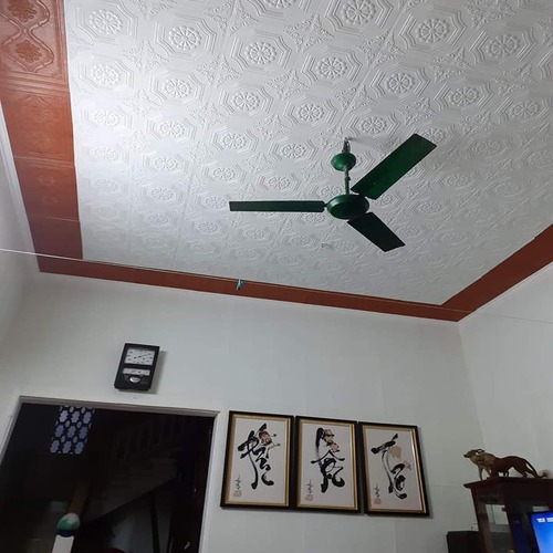Bộ 5 Tấm Xốp Dán Tường Cổ Điển 1 70x70cm Sang Trọng, Lịch Lãm