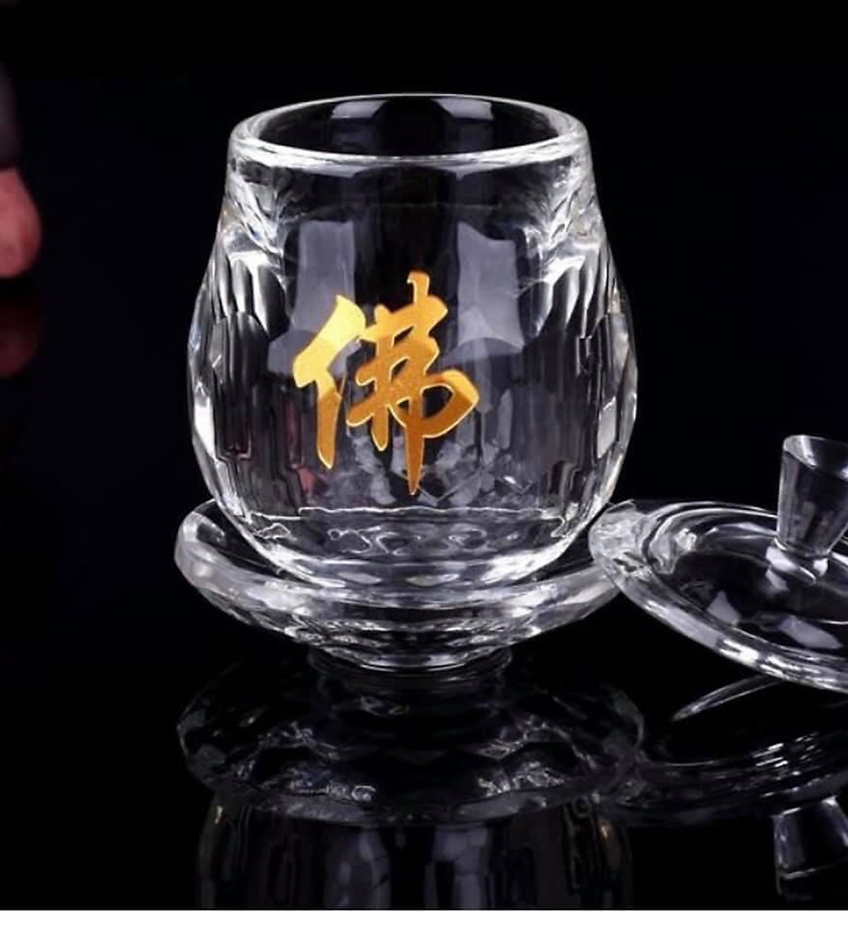 Ly nước thờ fa lê trong suốt có khắc chữ Phật