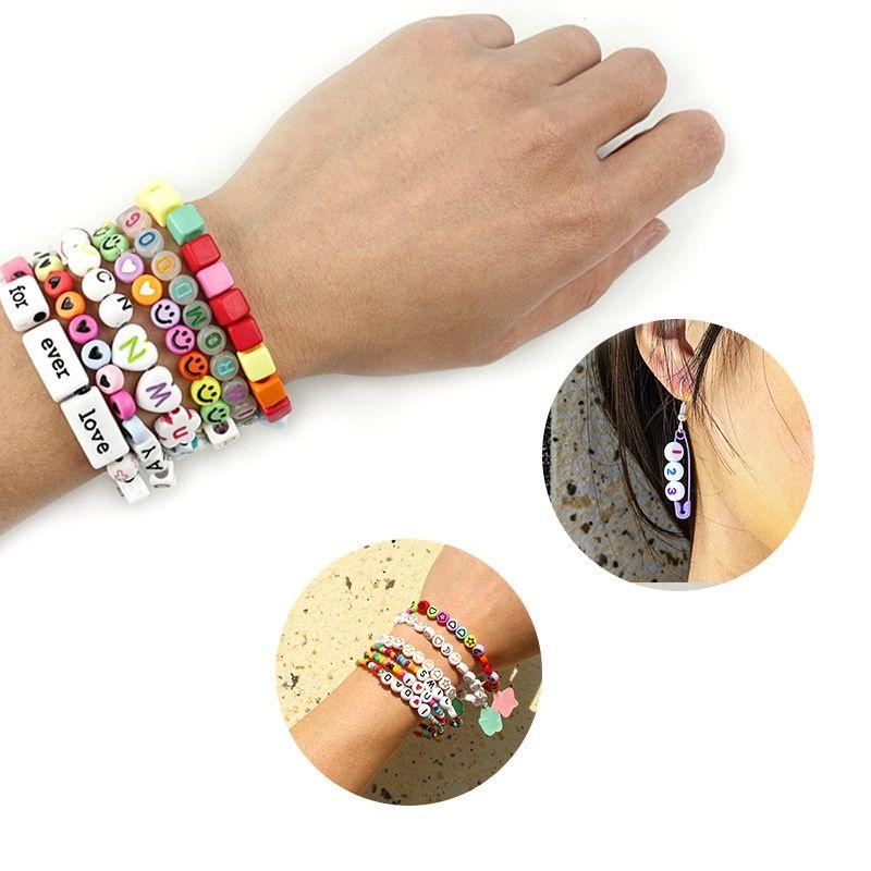 Set 100 hạt vuông có lỗ xỏ in chữ cái tiếng Anh làm phụ kiện DIY